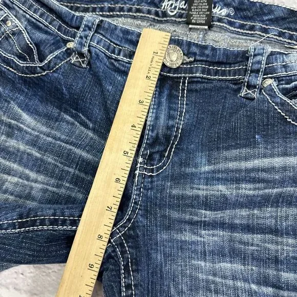 Women's Pre-Owned‎ Ariya Jean Shorts Size 13/14 Flap Pockets Embroideries - Picture 12 of 12